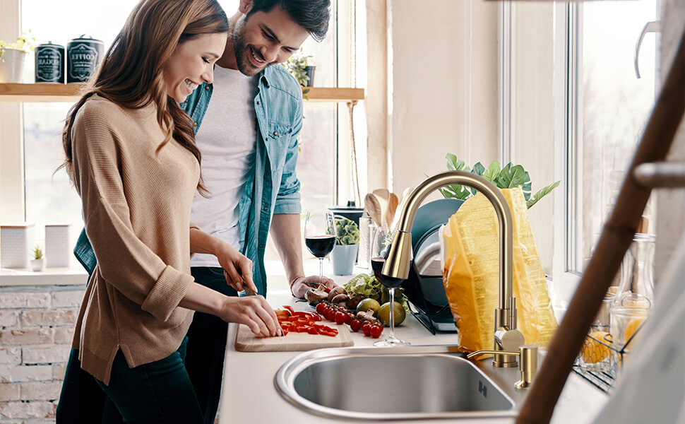 Brushed Gold Single Handle Luxurious Pull Down Kitchen Sink Faucet with Soap Dispenser - Kitchen Faucets - 1