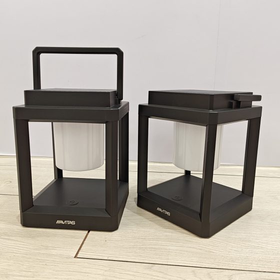 Portable Modern Waterproof Outdoor Solar Hanging Lantern (1 Pair)